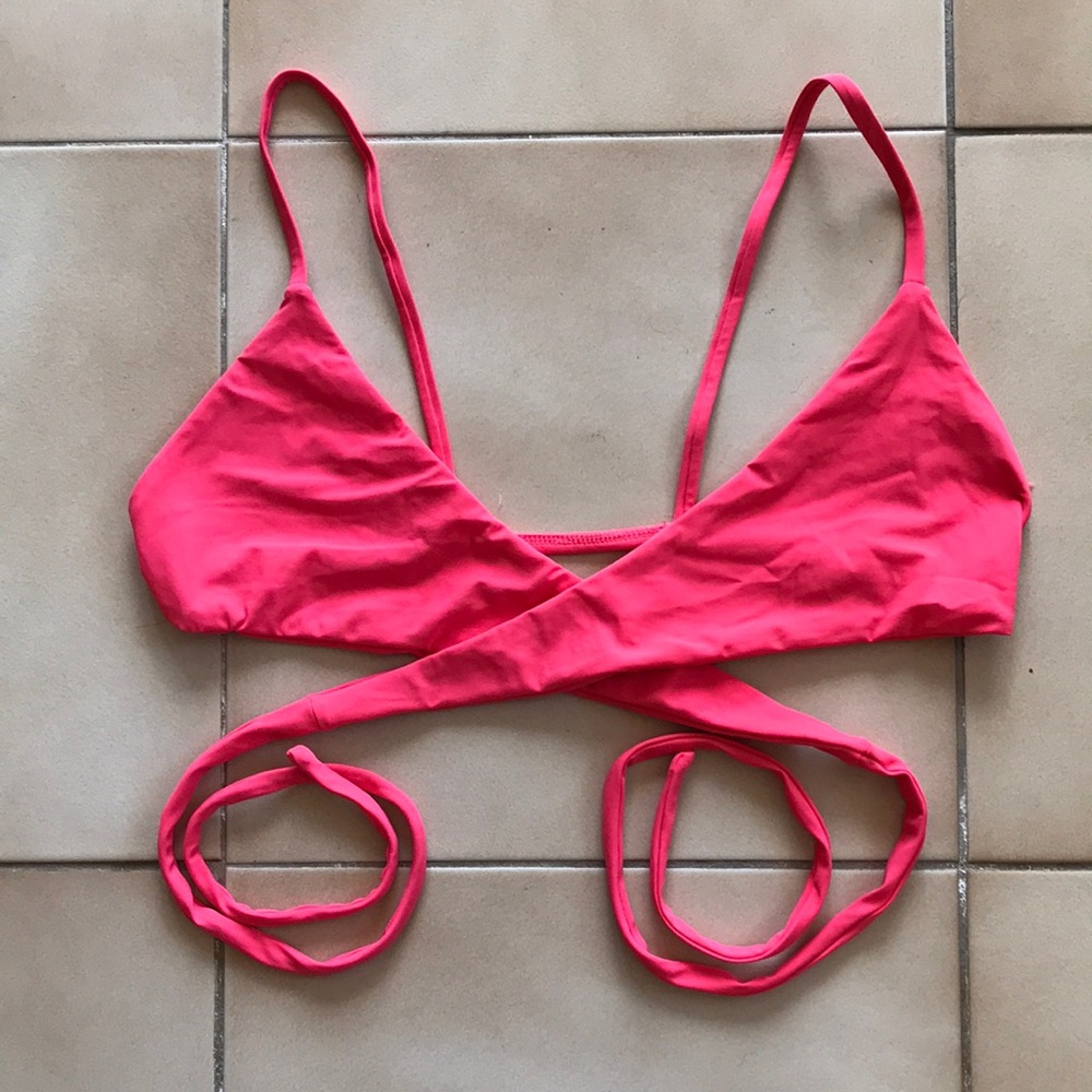 Moana Bikini Coral Wrap Top